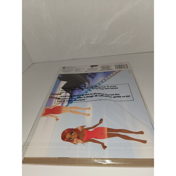 Colorforms Dress Up Runway New Magic - Picture 2 of 3